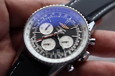 breitling navitimer 01 review.